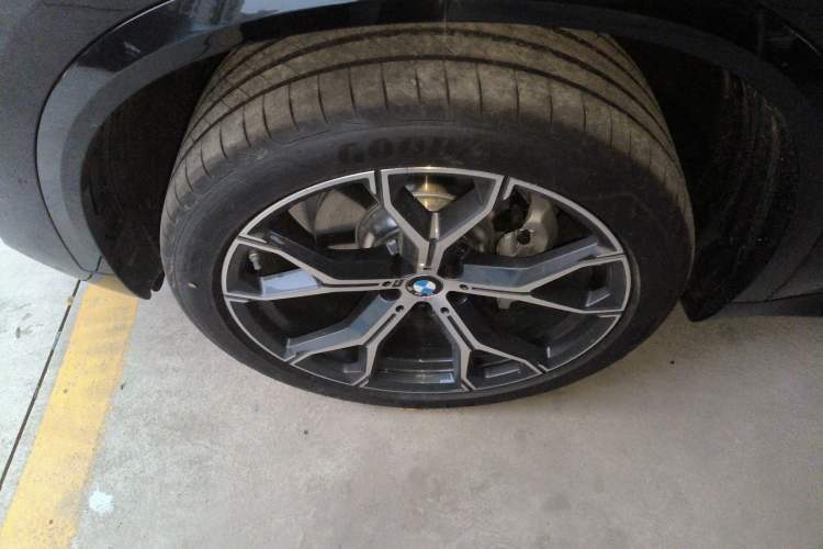 Used BMW X5 2023 xDrive 30Li Luxury M Sport Night Edition Package
