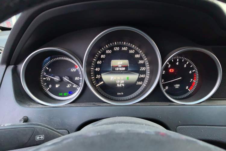 Used Mercedes-Benz C-Class 2013 C 180 Classic Grand Edition