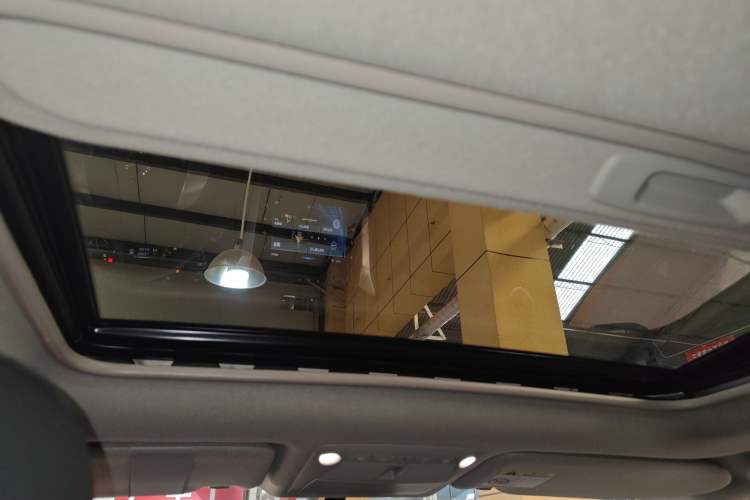 Used Nissan Terra 2020 2.5L XL Upper 4WD Automatic Four-Wheel Drive Luxury Edition
