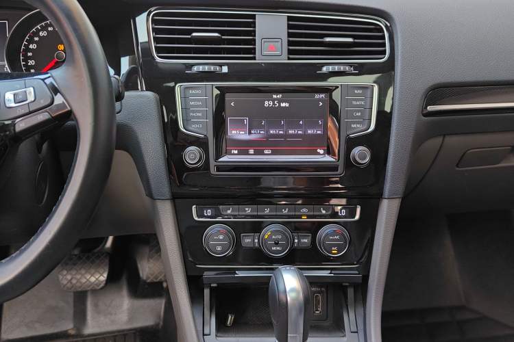 Used Volkswagen Golf 2014 1.4TSI Automatic Flagship Model