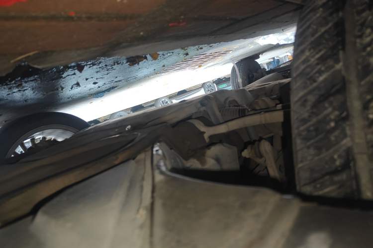 Used Mercedes-Benz E-Class 2015 Facelift E 200 L
