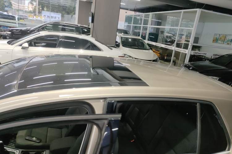 Used Volkswagen Golf 2016 230TSI Automatic Comfort Version
