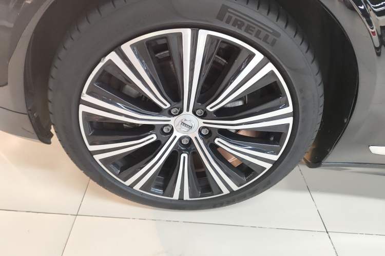 Used Volvo S90 2023 B5 Zhiyuan Luxury Edition
