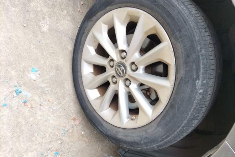 Used Toyota Corolla 2021 Dual-Motor 1.8L E-CVT Elite Edition
