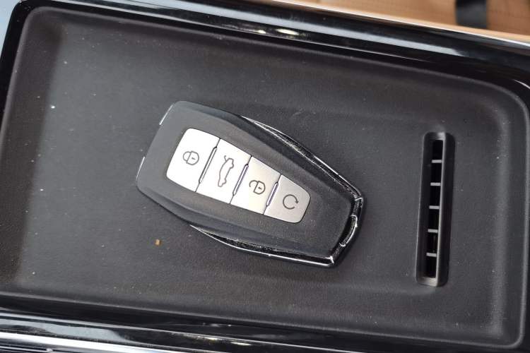 Used Geely Auto FX11 2025 4th Generation 1.5TD DCT Jinxiu