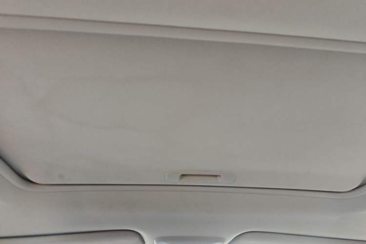 Used Dongfeng Aeolus L60 2015 1.8L Manual New Enjoyment Version
