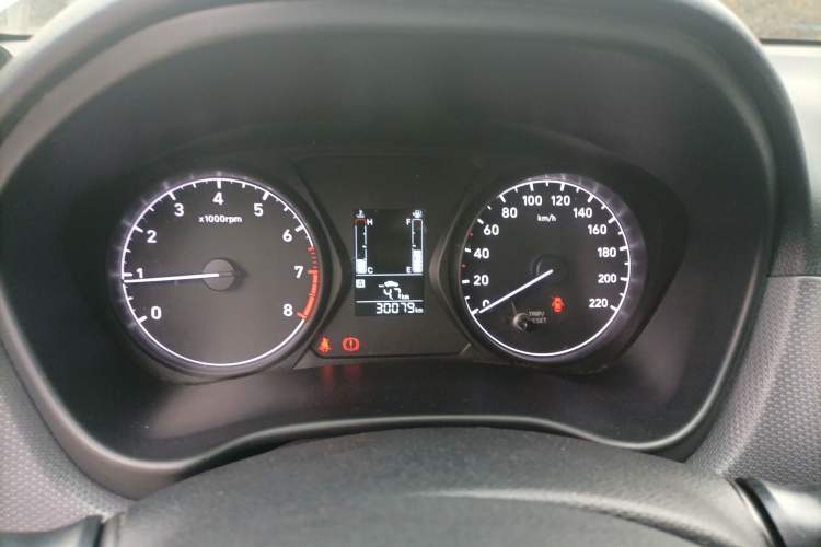 Used Hyundai Verna 2017 1.4L Manual Refreshed Version China VI Standard