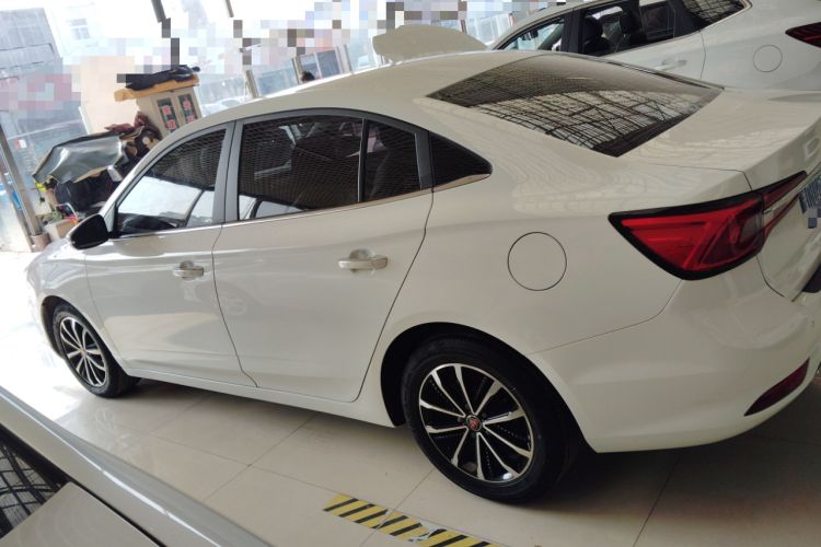 Used Roewe i5 2020 1.5L Manual 4G Connect Leehao Flagship Edition