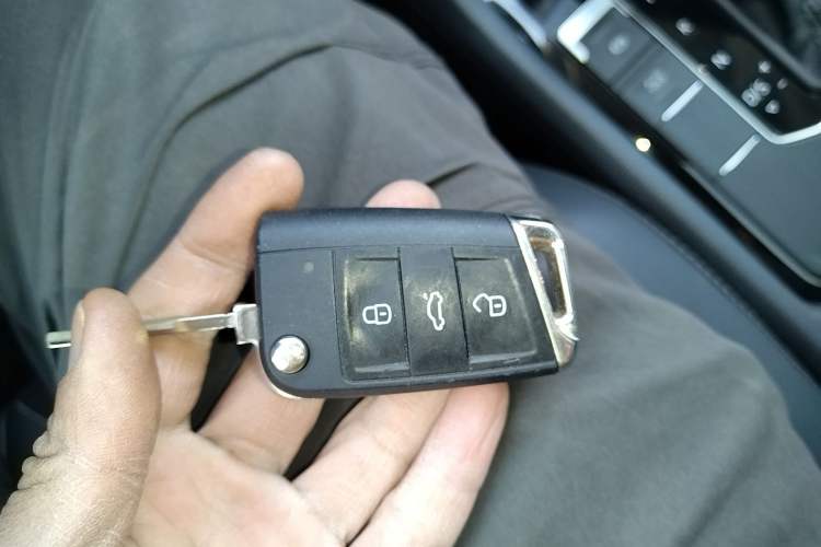 Used Volkswagen Tiguan L 2024 300TSI Automatic Two-Wheel Drive Smart Edition
