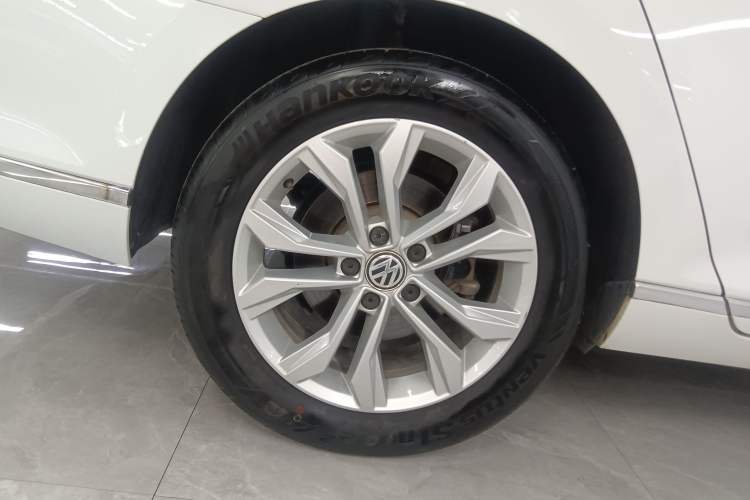 Used Volkswagen Magotan 2018 Facelift 330TSI DSG Luxury Model
