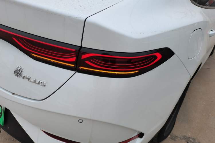 Used BYD Qin PLUS 2025 DM-i Smart Drive 55KM Leading Model
