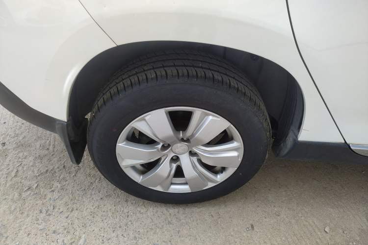 Used Peugeot 2008 2014 1.6L Automatic Fashion Edition
