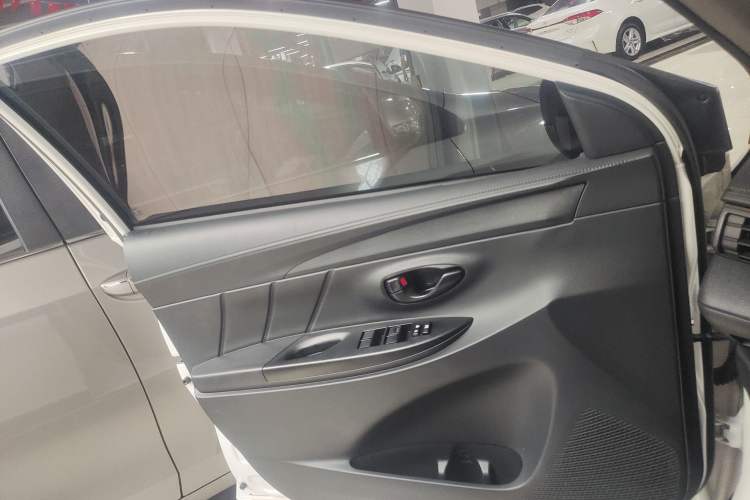 Used Toyota YARiS L 2020 X-Trail X 1.5L CVT Leading Edition
