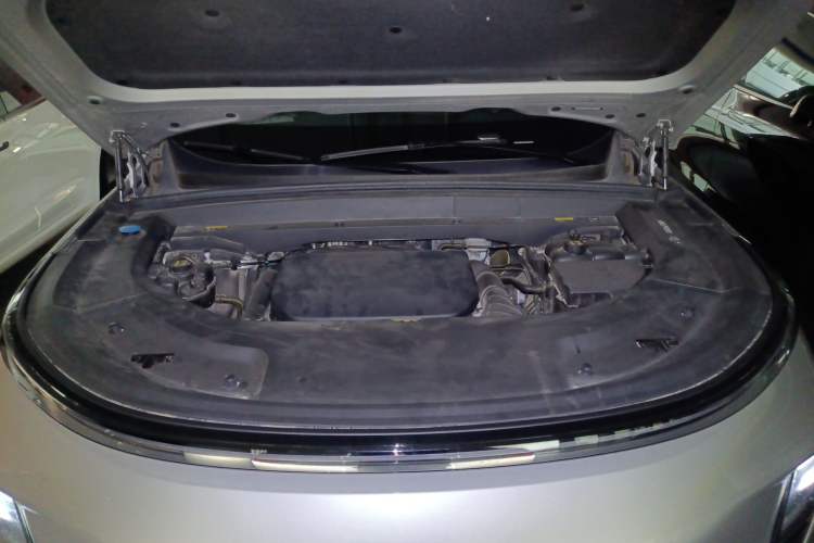 Used Li Auto L9 2022 Max model