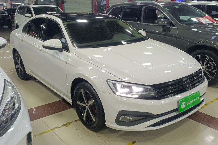 Used Volkswagen Lamando 2019 230TSI DSG Fashion Edition China VI
