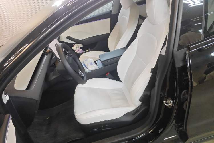 Used Tesla Model 3 2023 Long-Range All-Wheel-Drive Version
