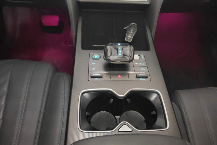 Used BYD Song L DM-i 2025 Intelligent Driving Version 160 km Beyond-Range Type
