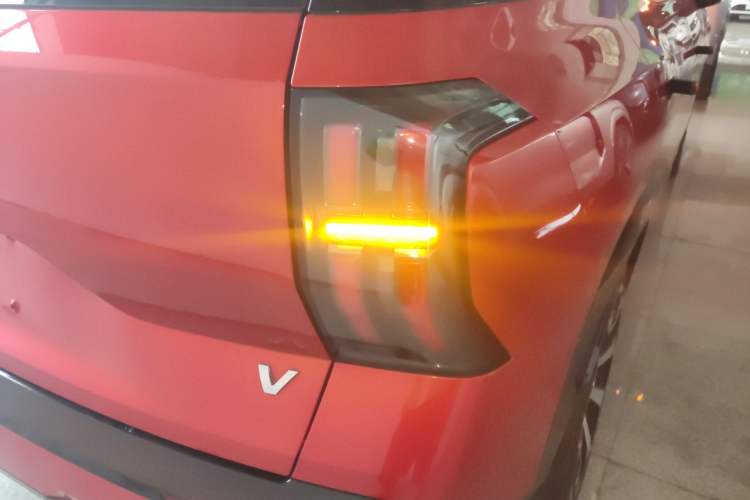 Used AION V 2024 Aion Tyrannosaurus 520 Intelligent Premium Edition