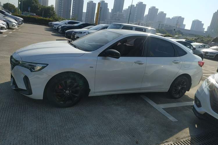 Used Buick Verano 2022 Pro GS Wind-Chasing Edition
