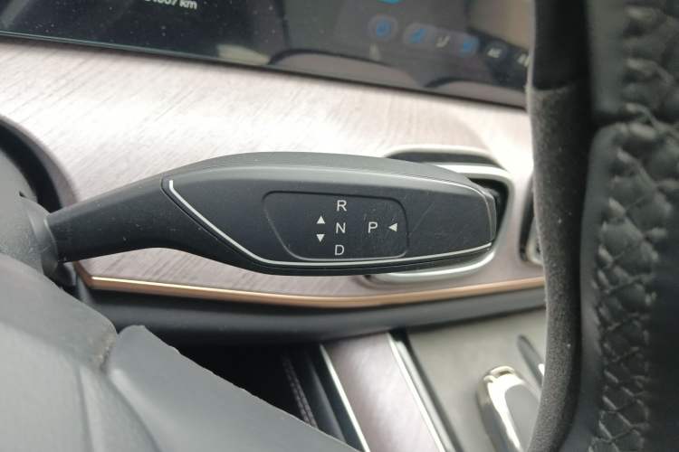 Used Chery Tiggo 9 C-DM 2025 1.5T 106KM Enjoy Edition 5 Seats Lithium-Ion Battery