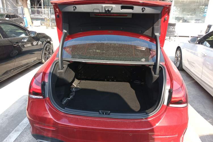 Used Mercedes-Benz A-Class 2021 A 200 L Sport Sedan Fashion Model