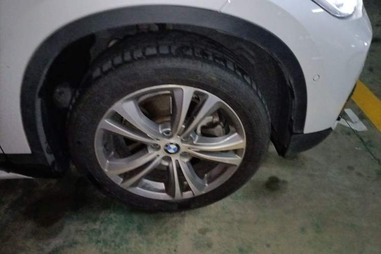 Used BMW X1 2016 sDrive20Li Luxury Model
