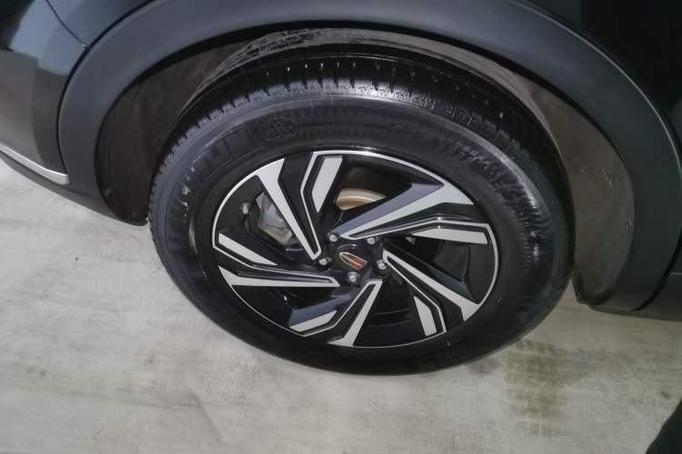 Used Hongqi HS5 2022 Revised Version 2.0T Smart Connect Flagship Edition
