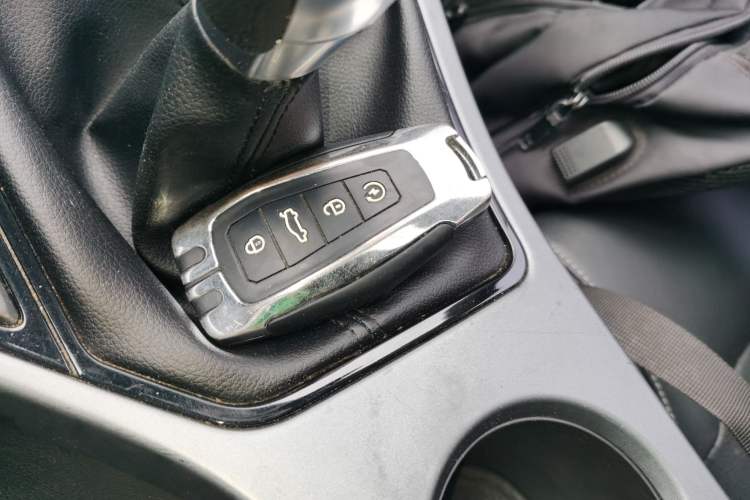 Used Geely Auto Emgrand 2021 UP 1.5L Manual Luxury Model
