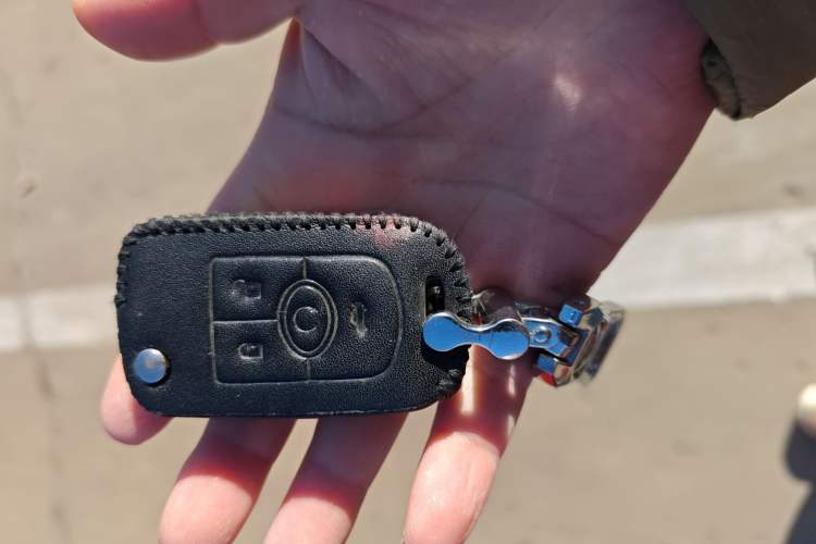 Used Buick Excelle 2013 1.5L Manual Classic Model
