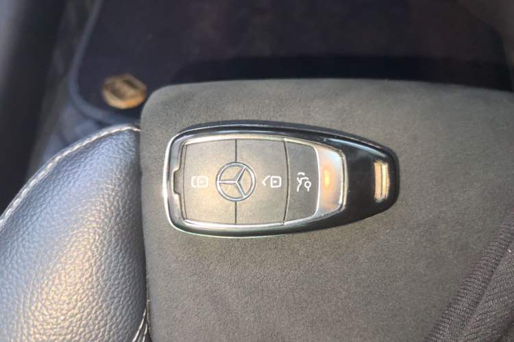 Used Mercedes-Benz A-Class 2020 Restyled A 200 L Sport Sedan Fashion Version
