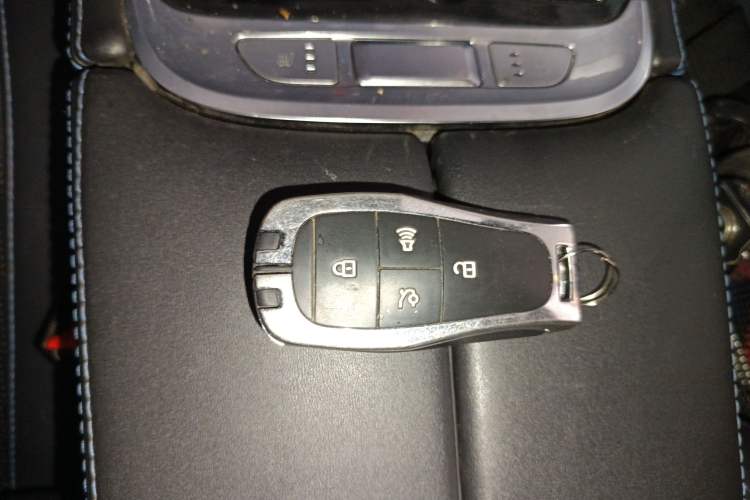 Used Beijing Auto BJ40 2023 2.0D Automatic Four-Wheel Drive Blade Hero Edition Adventurer Type