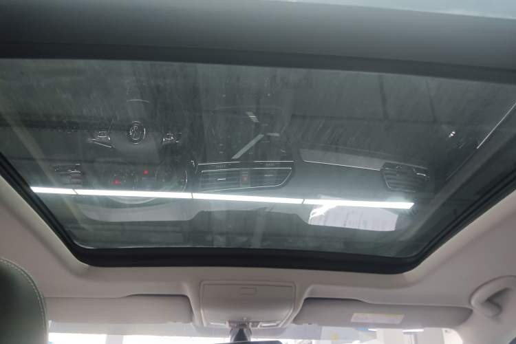 Used Volkswagen Tiguan L 2019 Revised Version 280TSI Automatic Two-Wheel Drive Panoramic Comfort Edition China VI Standard