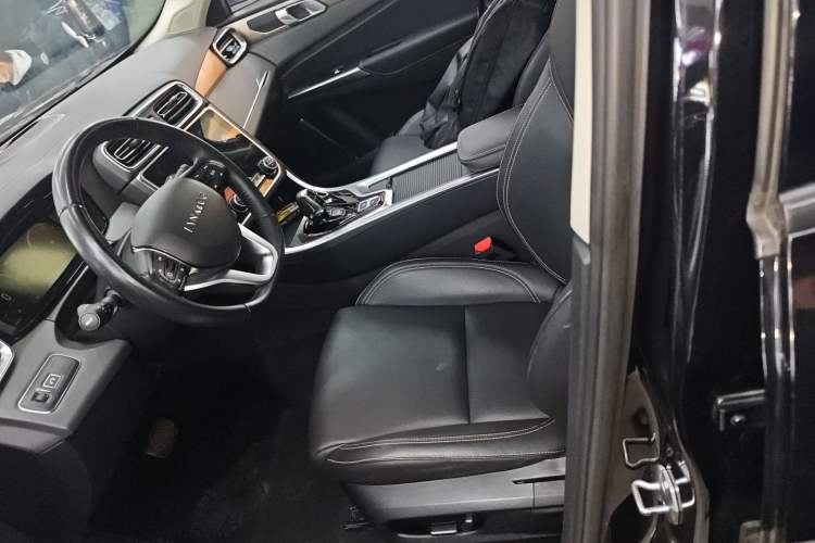 Used Lynk & Co 01 2020 2.0T Two-Wheel Drive Pure Pro Version China VI Standard
