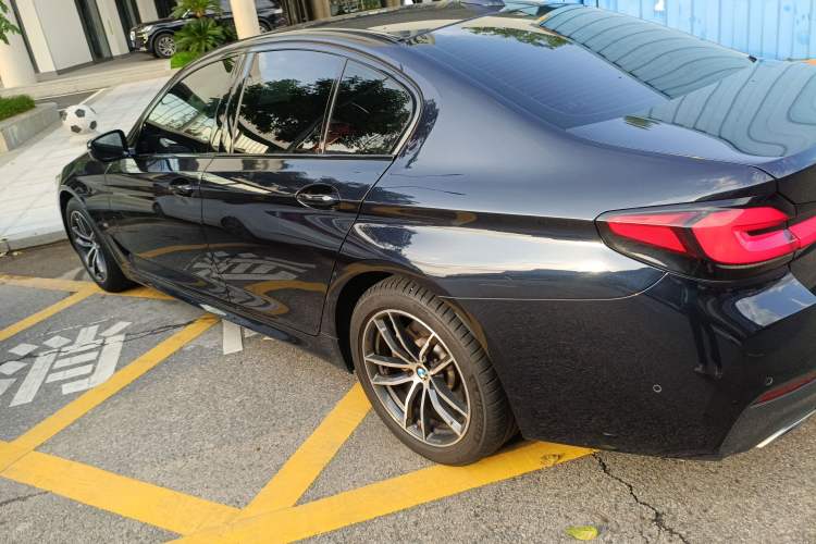 Used BMW 5 Series 2021 525i M Sport Package
