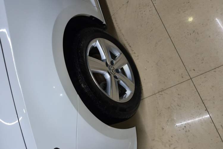 Used Volkswagen Golf 2016 230TSI Automatic Comfort Version
