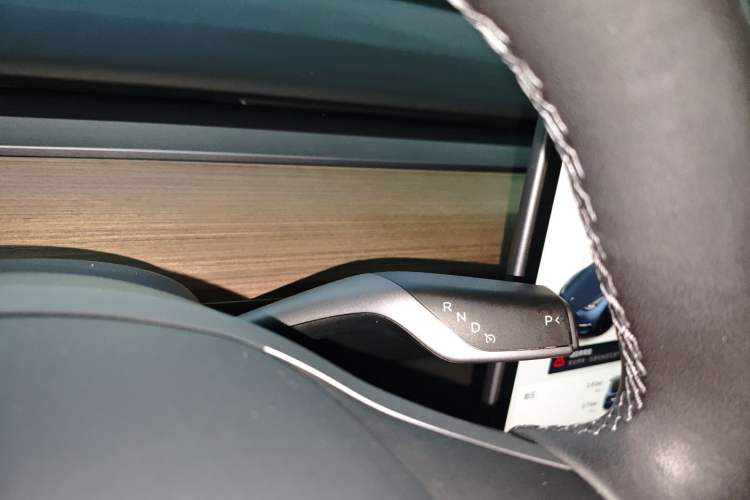 Used Tesla Model Y 2022 Rear-Wheel-Drive Version