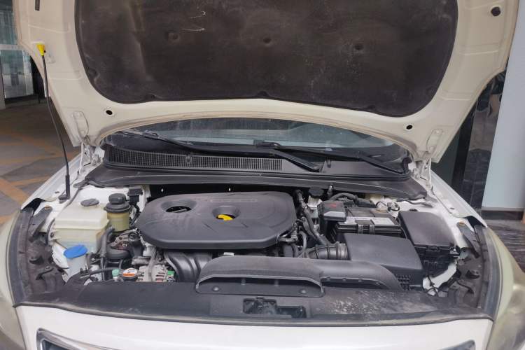 Used Hyundai Mistra 2014 1.8L Automatic Smart GLS
