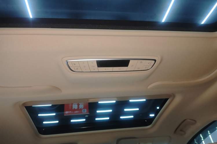 Used Buick GL8 2023 ES Lu Zun Flagship Model
