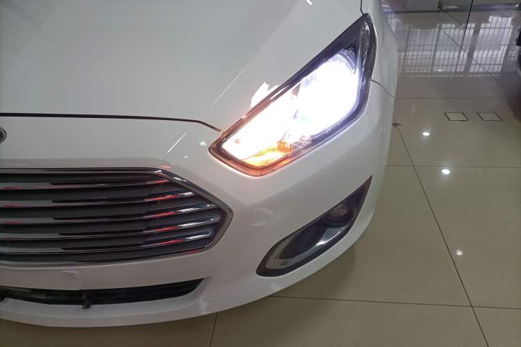 Used Ford Escort 2017 Revised Version 1.5L Manual Comfort Edition
