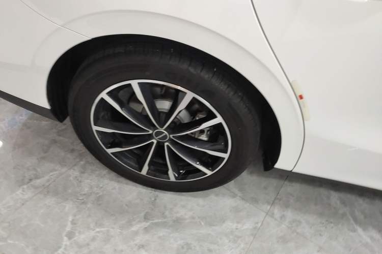 Used Roewe D7 2025 DMH 125km World Champion Edition
