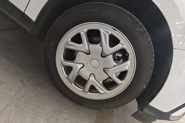 Used Buick Velite 6 2024 450km Range Commuter Version
