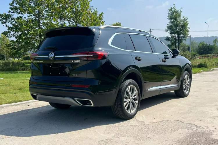 Used Buick Envision 2022 Encore Plus 652T Five-Seat Luxury Model
