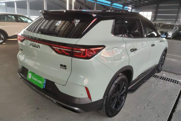 Used Dongfeng Aeolus Huge 2022 Mach Dual-Motor 1.5T MHD Dare-to-Dream Edition