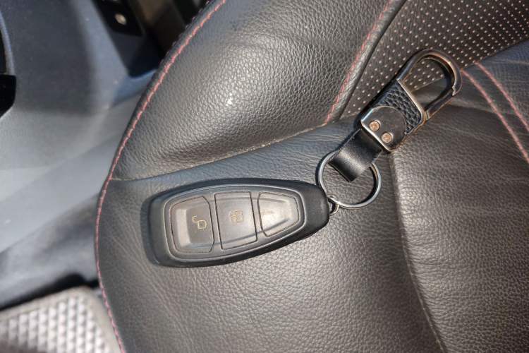 Used Ford EcoSport 2013 1.0L GTDi Manual Luxury Model
