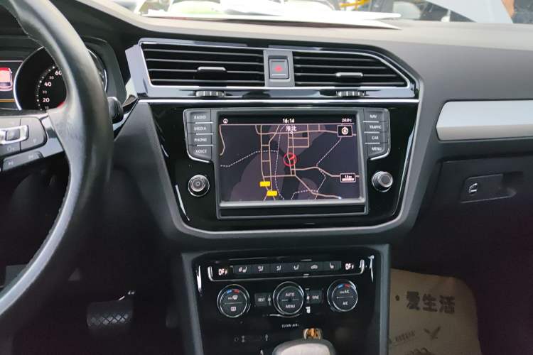 Used Volkswagen Tiguan L 2018 330TSI Automatic Two-Wheel Drive Luxury Edition
