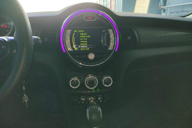 Used  MINI 2016 1.5T COOPER
