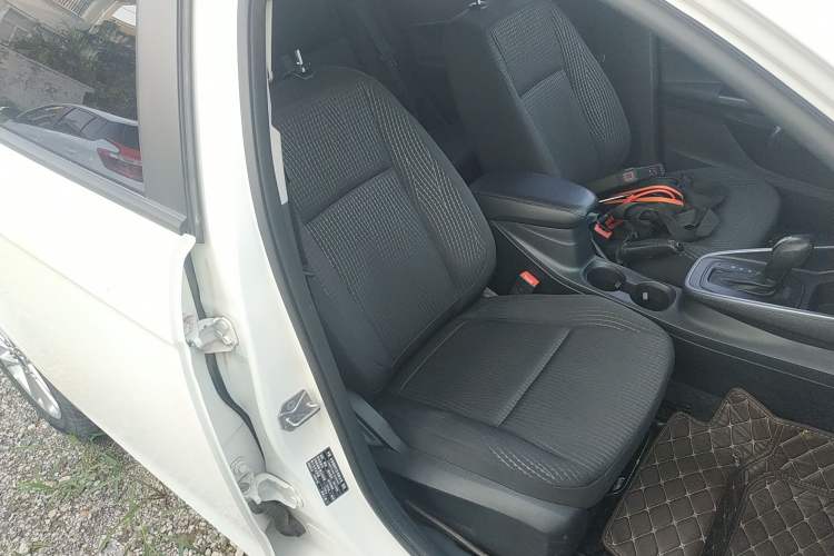 Used Ford Escort 2019 Revised 1.5L Automatic ZhiXiang Version (Tire Pressure Monitoring) China VI Standard
