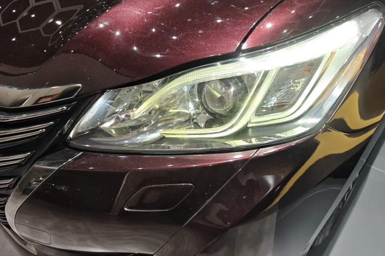 Used Toyota Crown 2018 2.0T Sport Edition
