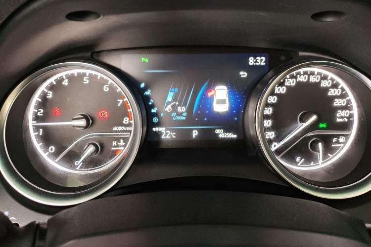 Used Toyota Camry 2019 Revised Version 2.0G Luxury Edition
