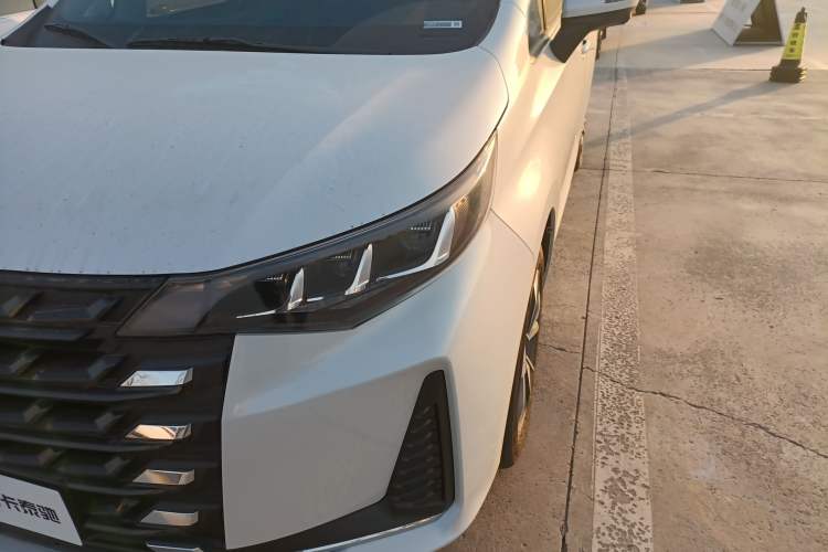 Used GAC Trumpchi M6 2023 PRO 270T DCT Luxury Edition